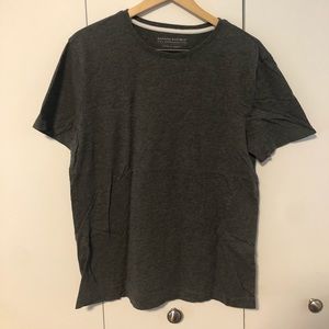 Banana Republic T-Shirt